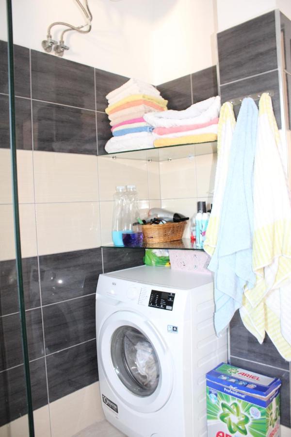 Leva'S Apartments Σαράντα Εξωτερικό φωτογραφία