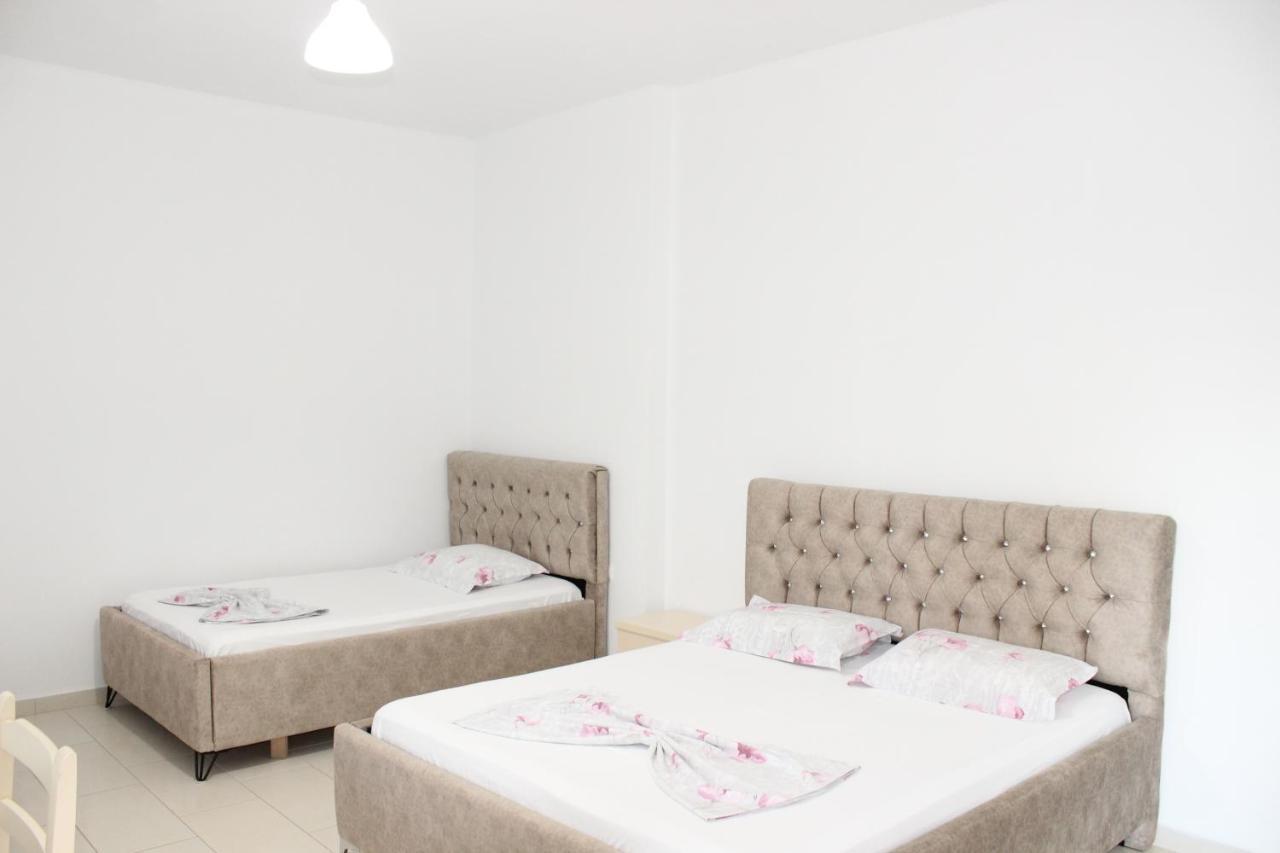 Leva'S Apartments Σαράντα Εξωτερικό φωτογραφία