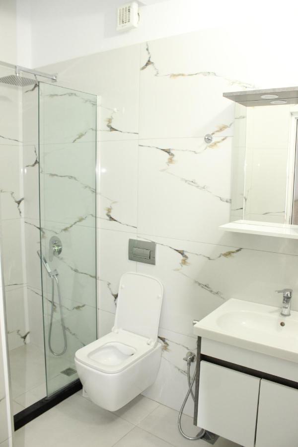 Leva'S Apartments Σαράντα Εξωτερικό φωτογραφία