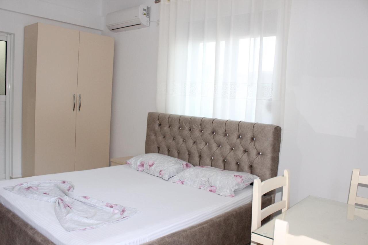 Leva'S Apartments Σαράντα Εξωτερικό φωτογραφία
