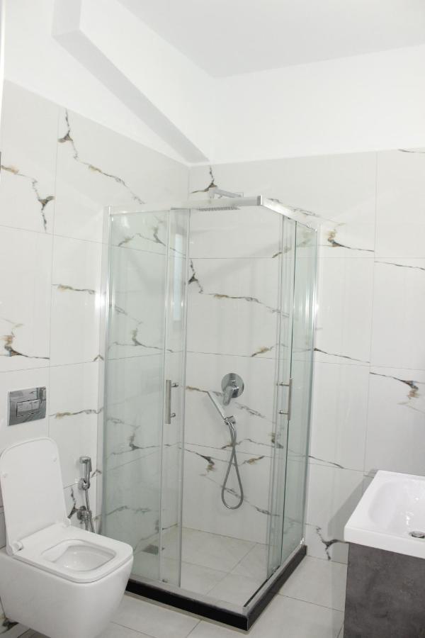Leva'S Apartments Σαράντα Εξωτερικό φωτογραφία